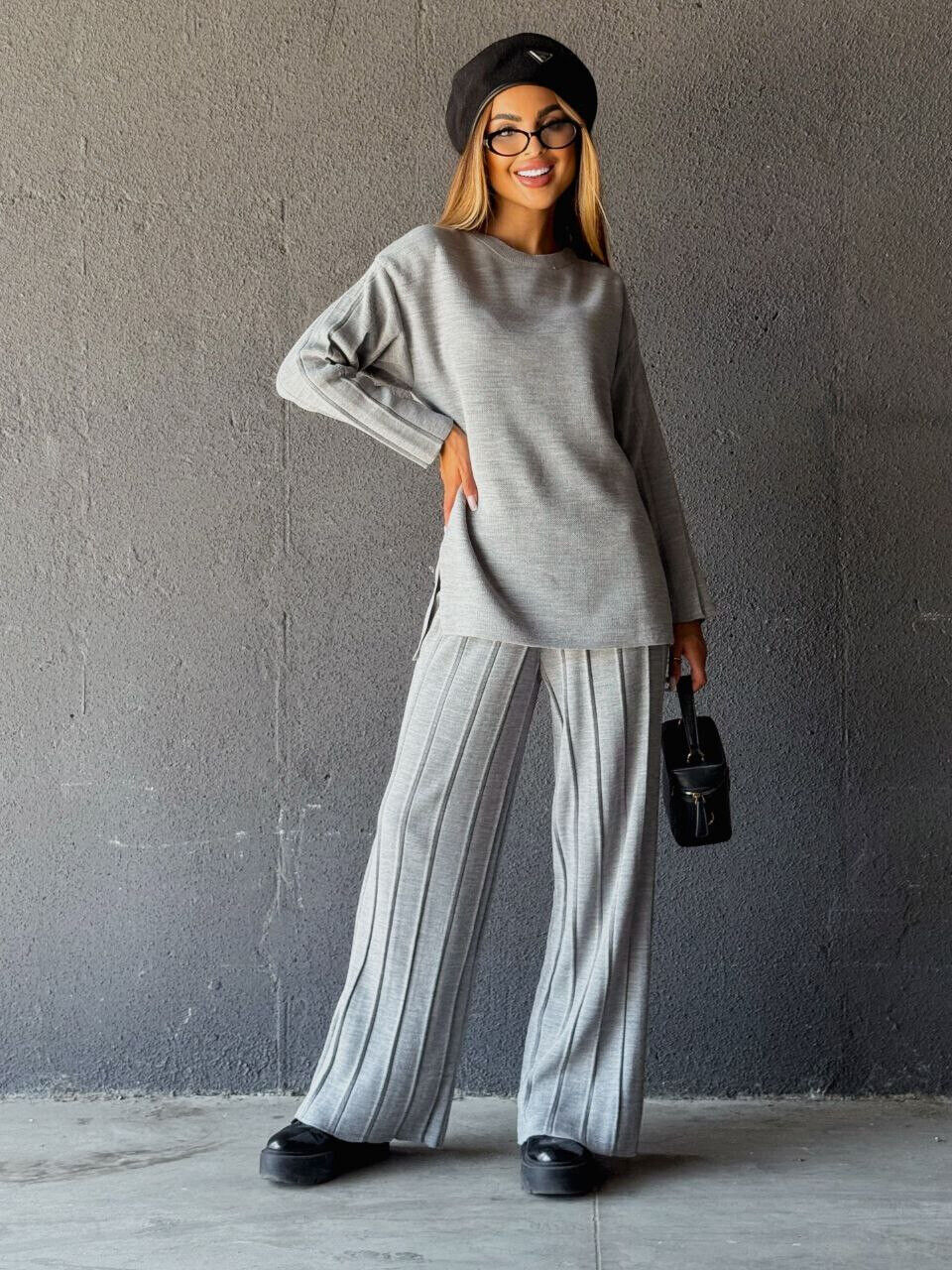 Прогулянковий костюм в стилі оверсайз