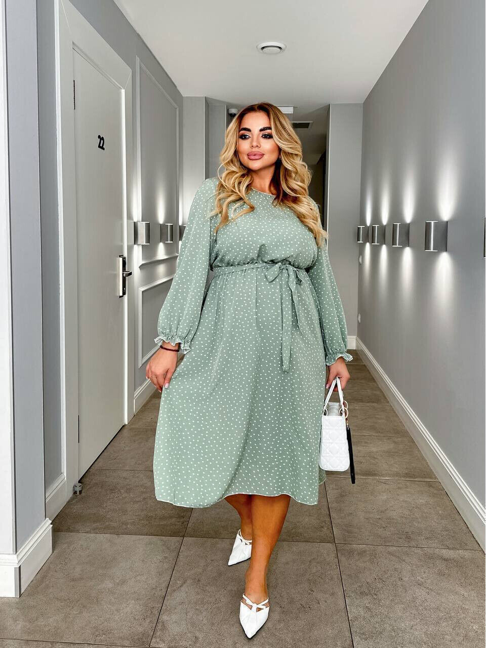 Легка та комфортна сукня, в комплекті ремінець