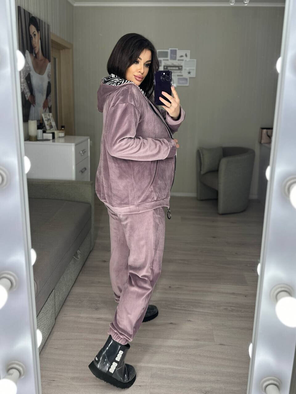Костюм велюровий двійка брюки і кофта на молніі