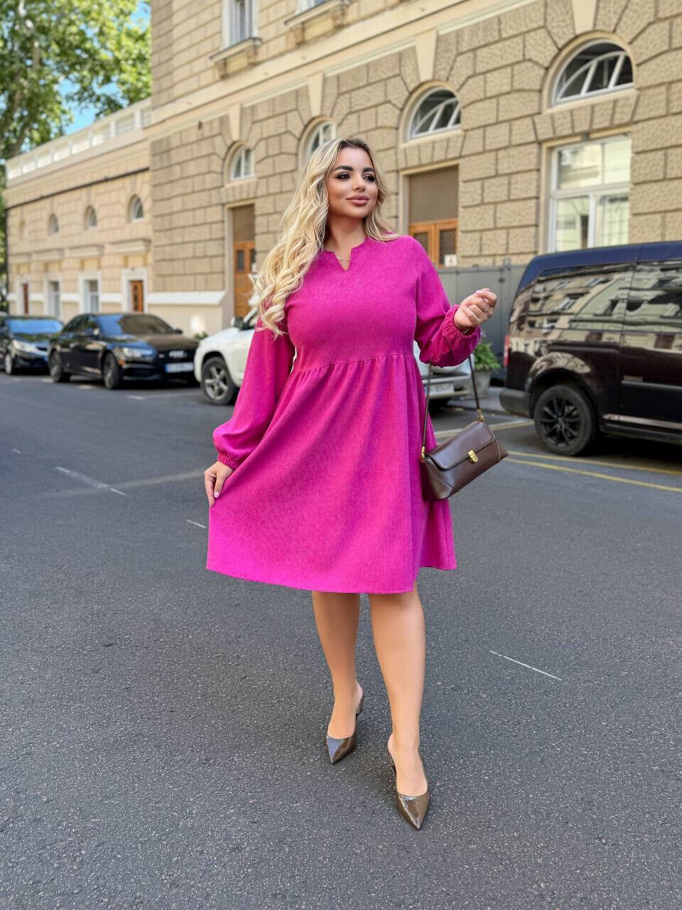 Сукня  із мікроаельвету дуже зручне і комфортне