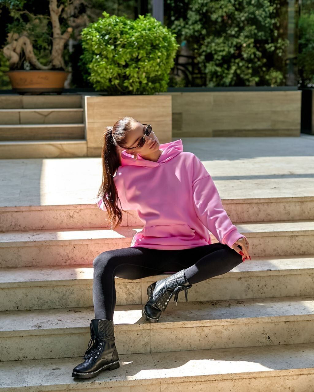 Жіночий подовжений худі фото