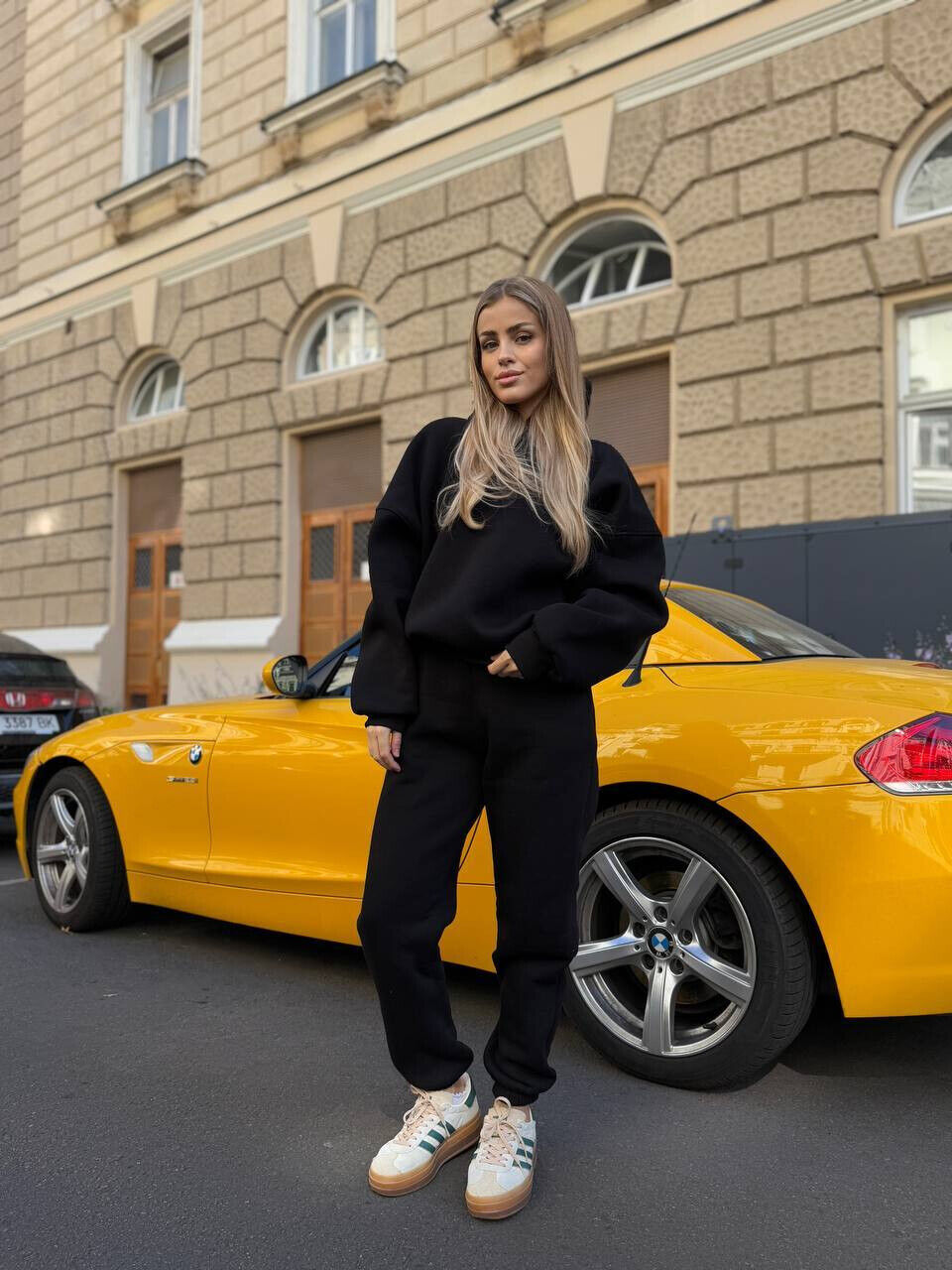 Теплий жіночий костюм з подвійним копюшоном