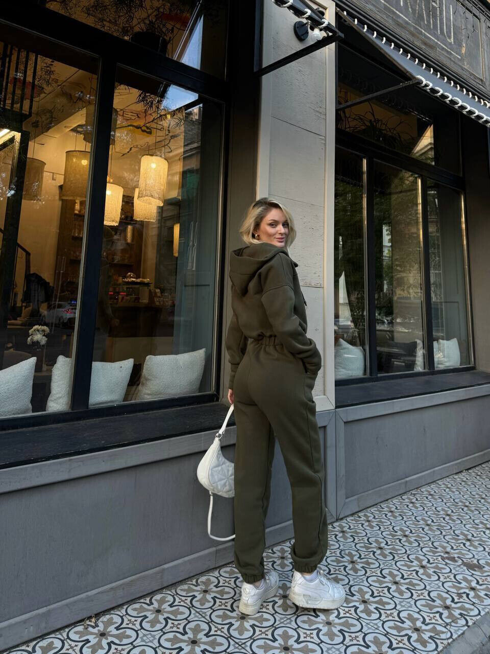 Теплый женский комбинезон