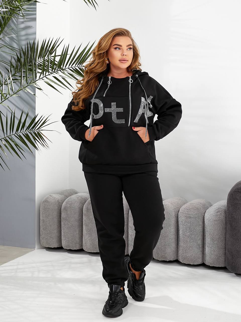 Спортивный костюм TOTAL LUXURY фото