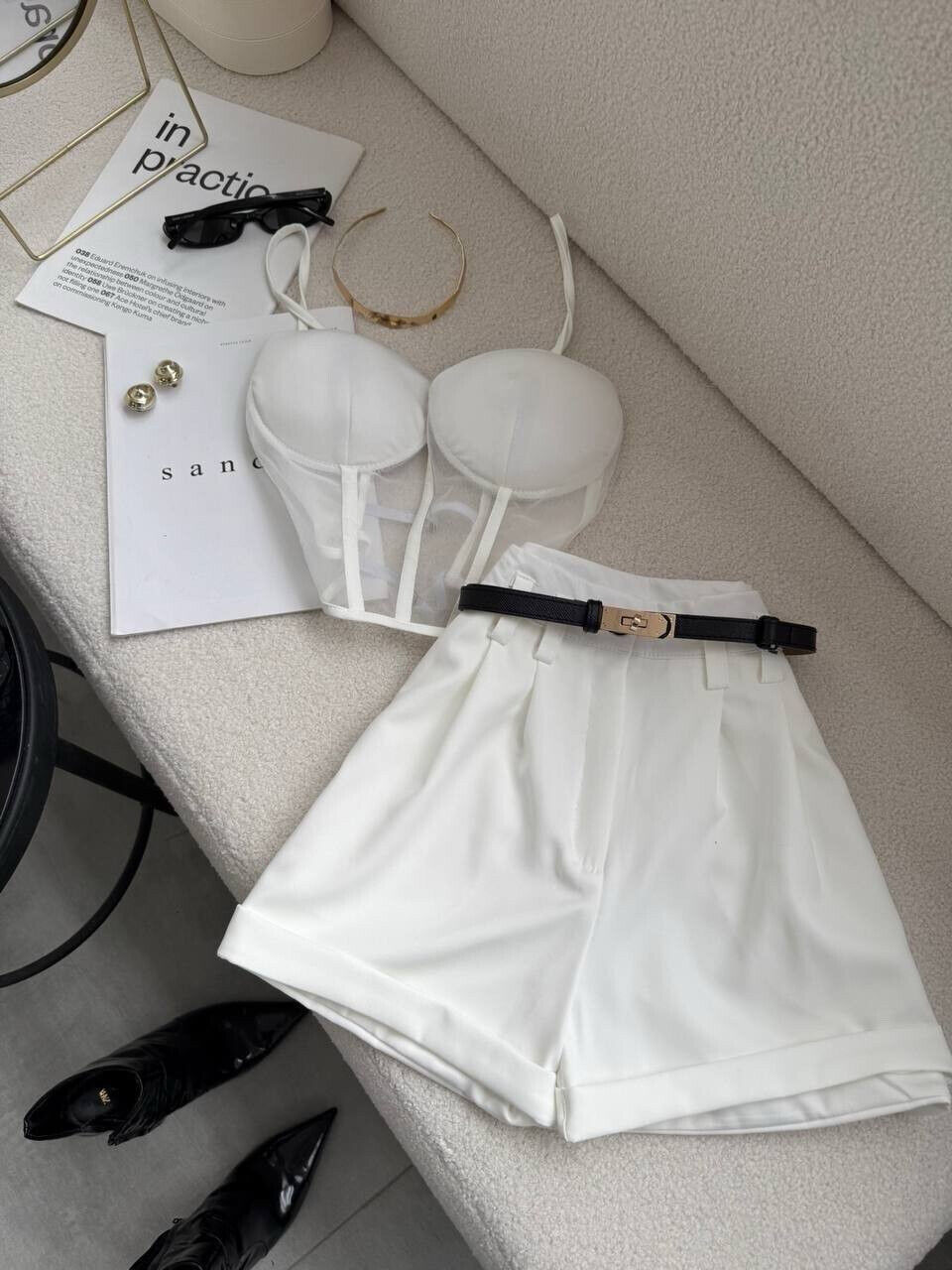 Костюм топ з імітацію корсету + шорти фото