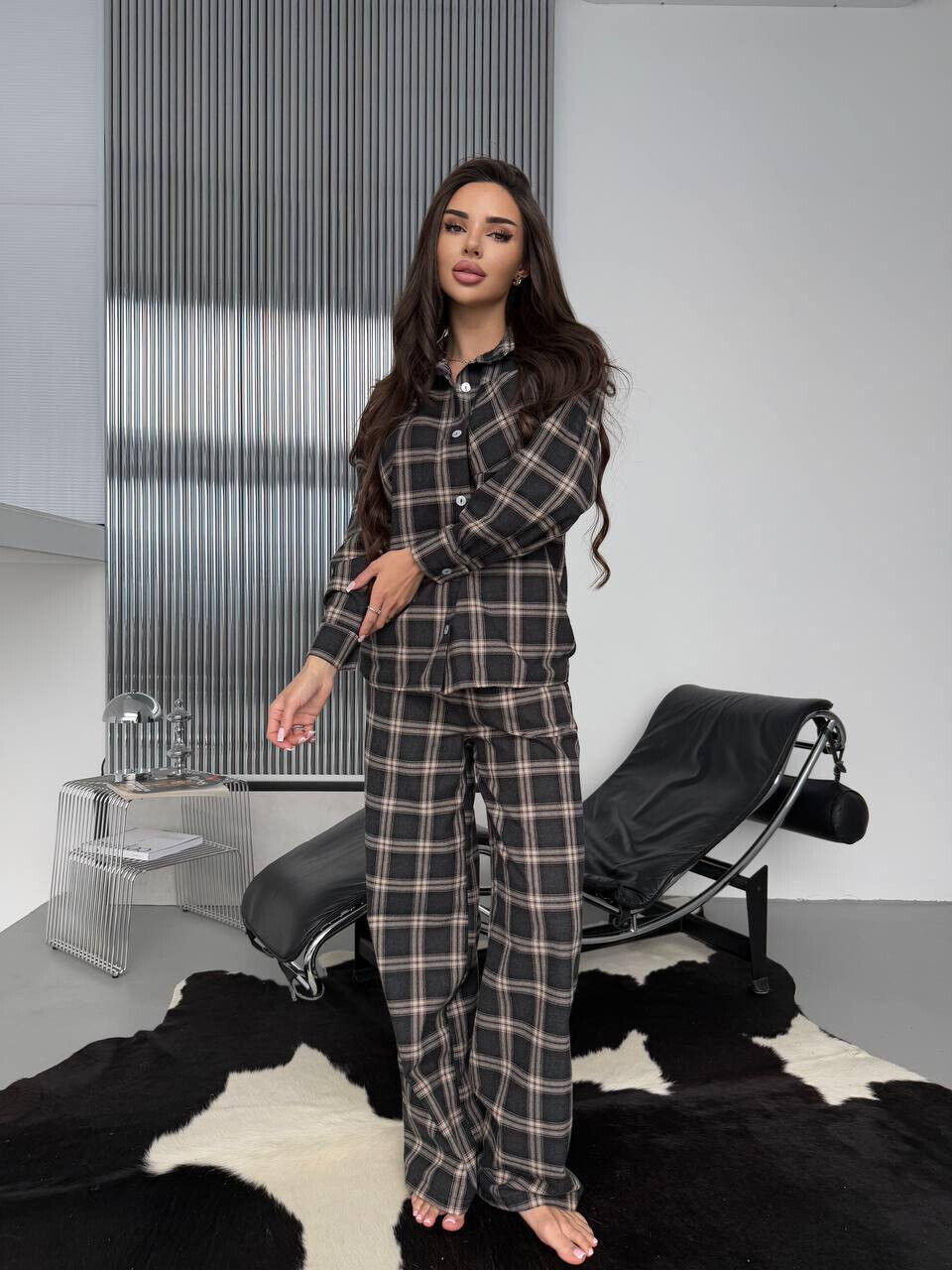 Жіноча піжама в клітинку