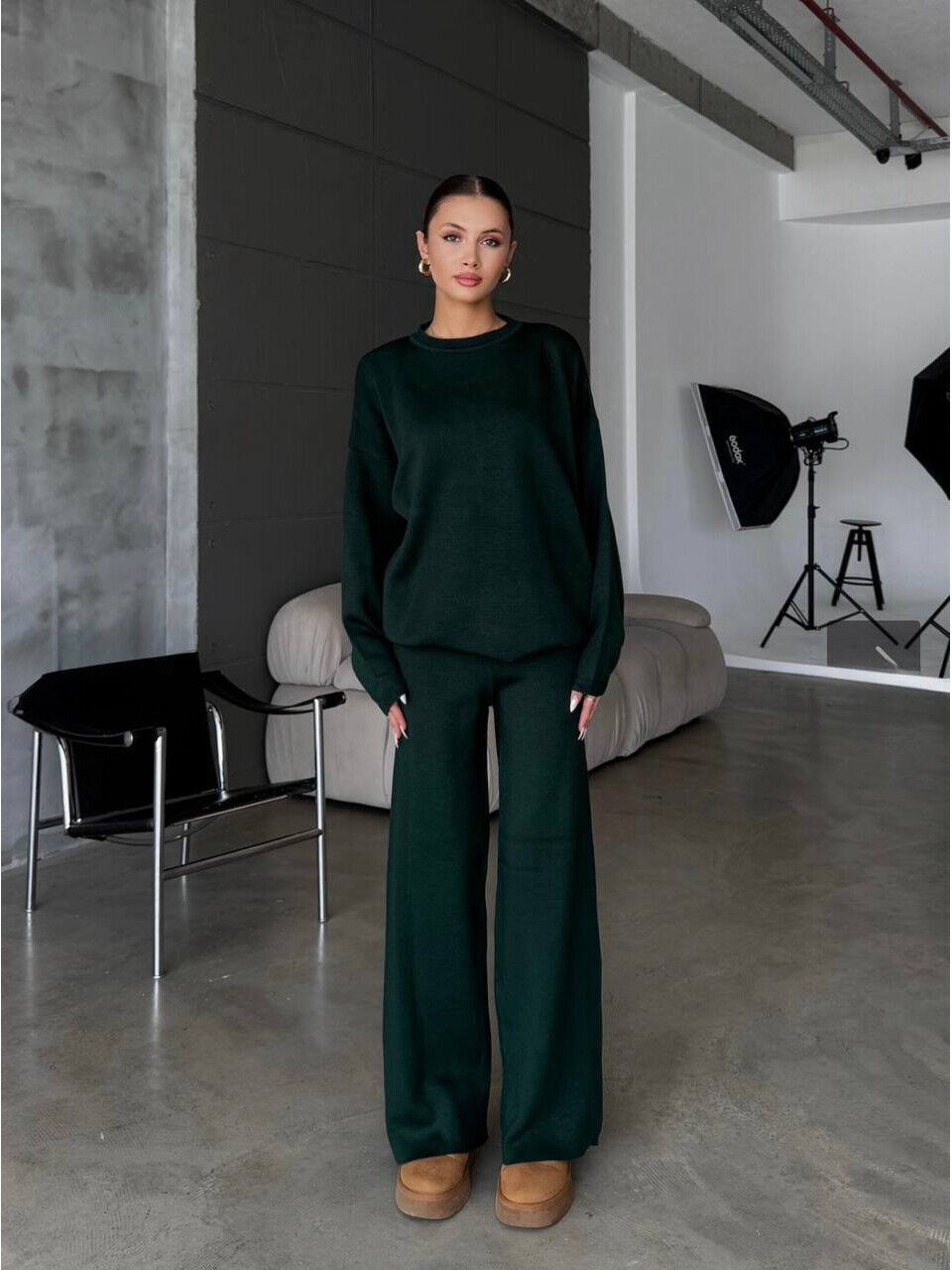 Теплий стильний жіночий костюм з ангори