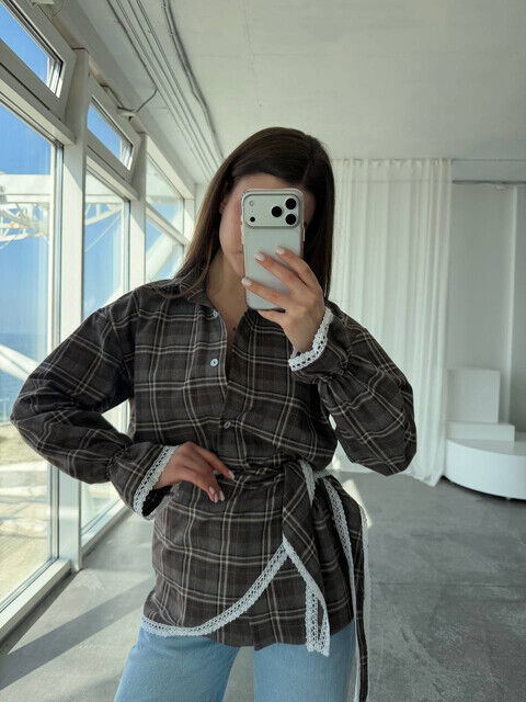 Купить Рубашка с баской с кружевом оптом