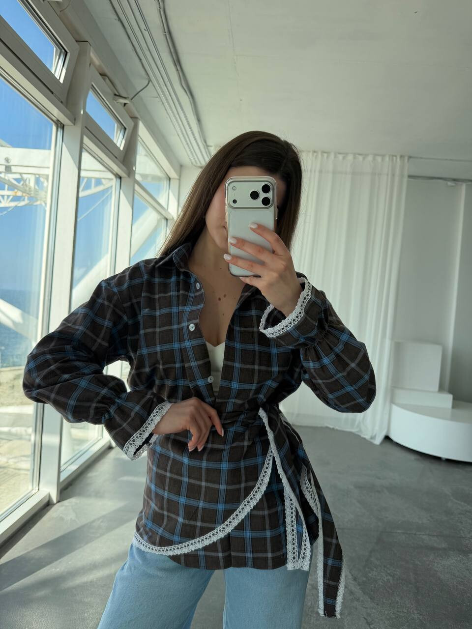 Сорочка з баскою з мереживом фото