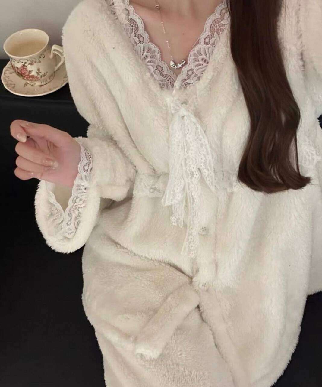 Тепла стильна жіночна піжама