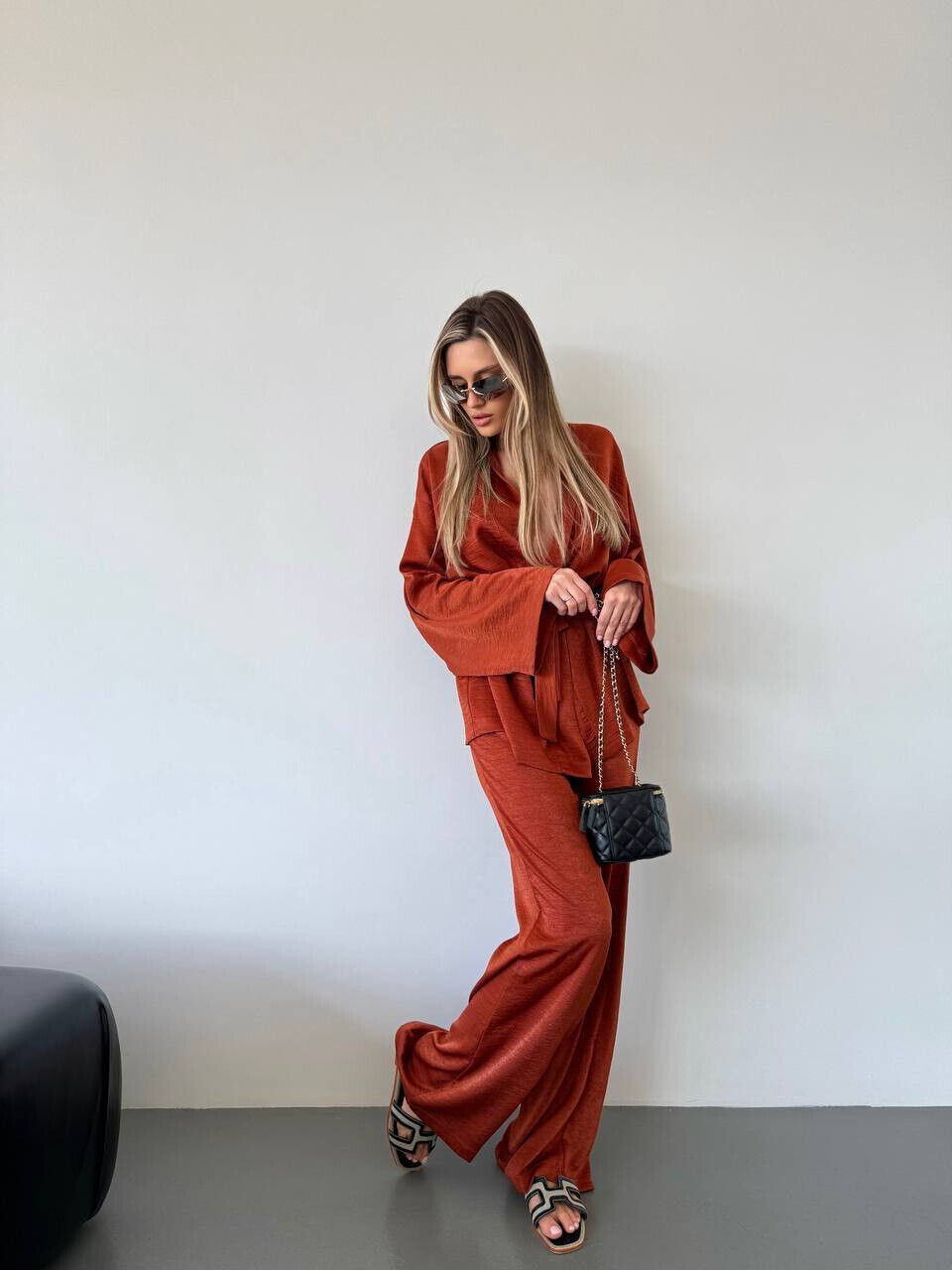 Літній костюм жіночий з шовку