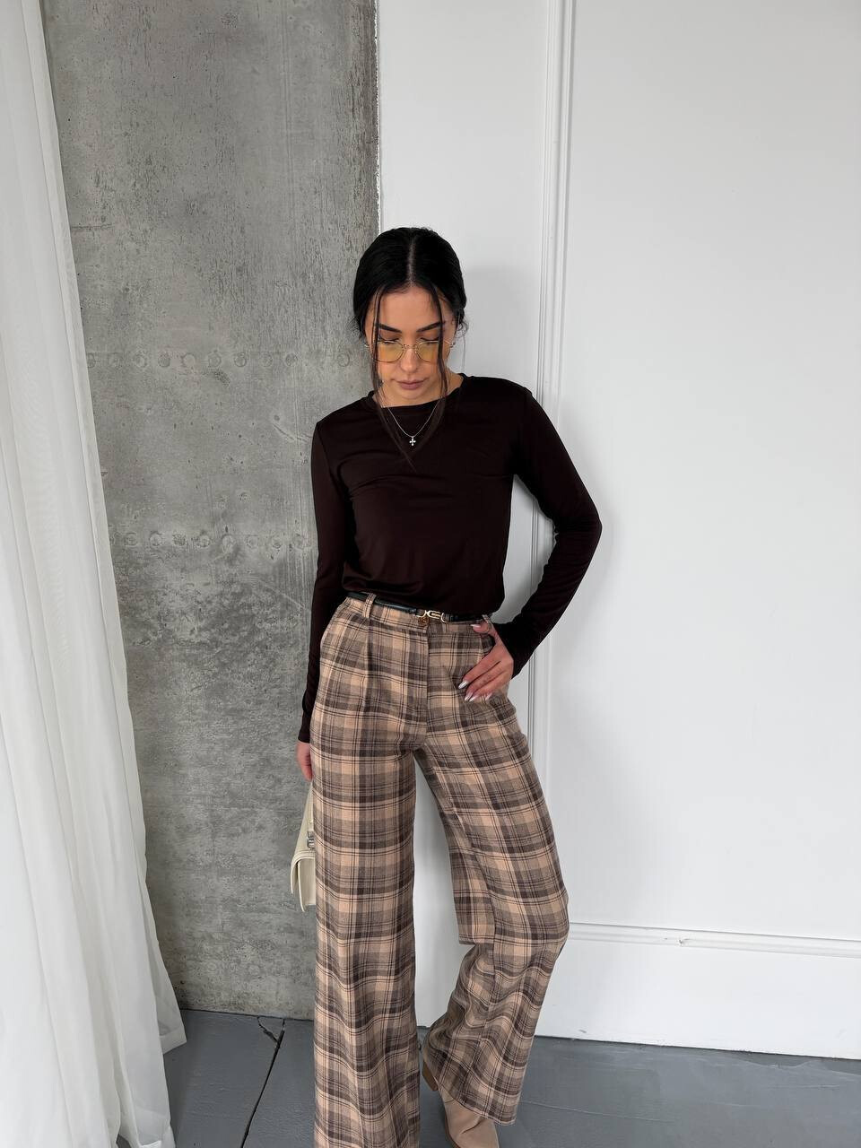 ТІ САМІ КАРТАТІ ШТАНИ, ЯКІ ЗАКОХУЮТЬ З ПЕРШОГО ПОГЛЯДУ