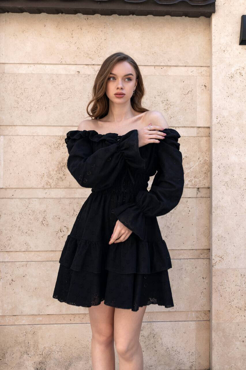 Сукня з прошви 