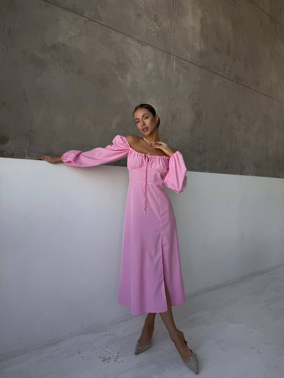 Жіноча романтична сукня з легкої тканини