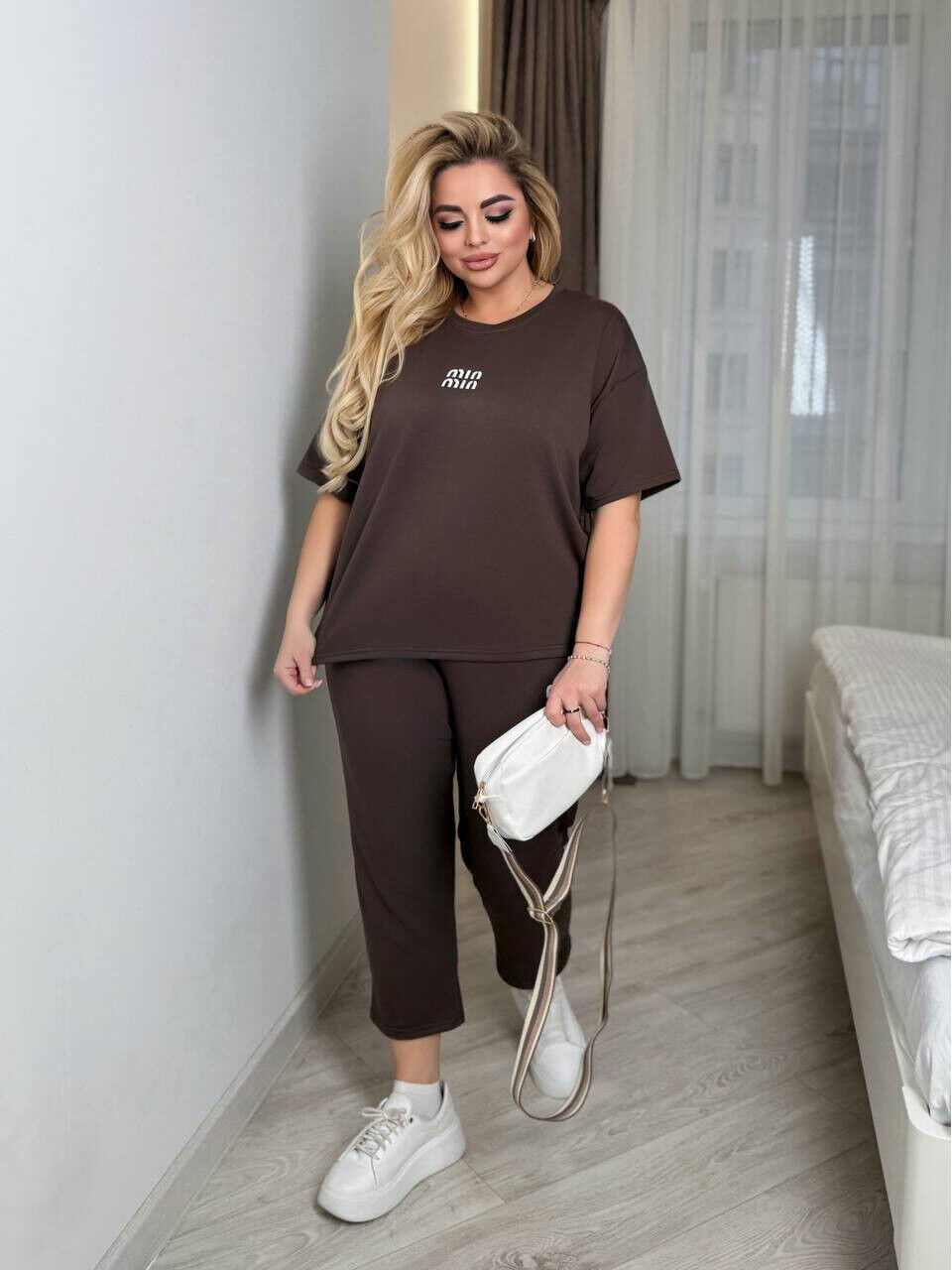 Найкомфортніший вільний костюм на весну -літо з укороченими штанами/бриджами, з якісної двонитки пеньє.