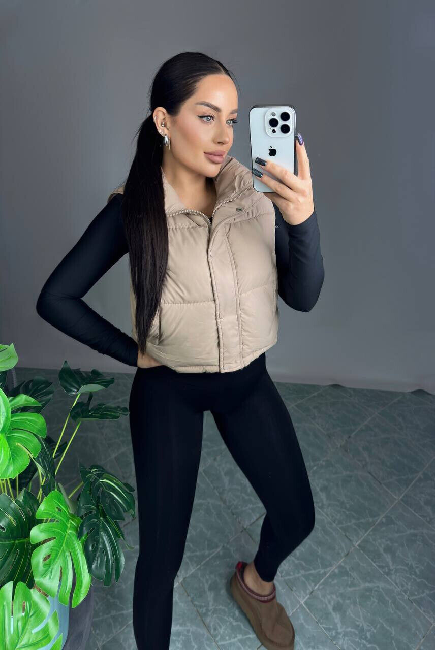 Жилетка жіноча вкорочена