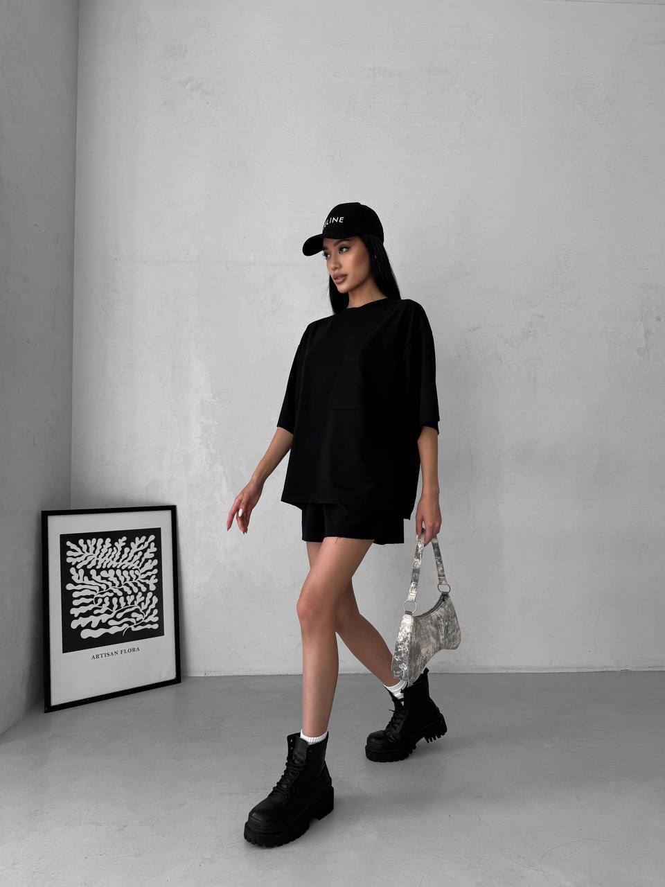 Спортивний костюм Футболка  вільного крою фото