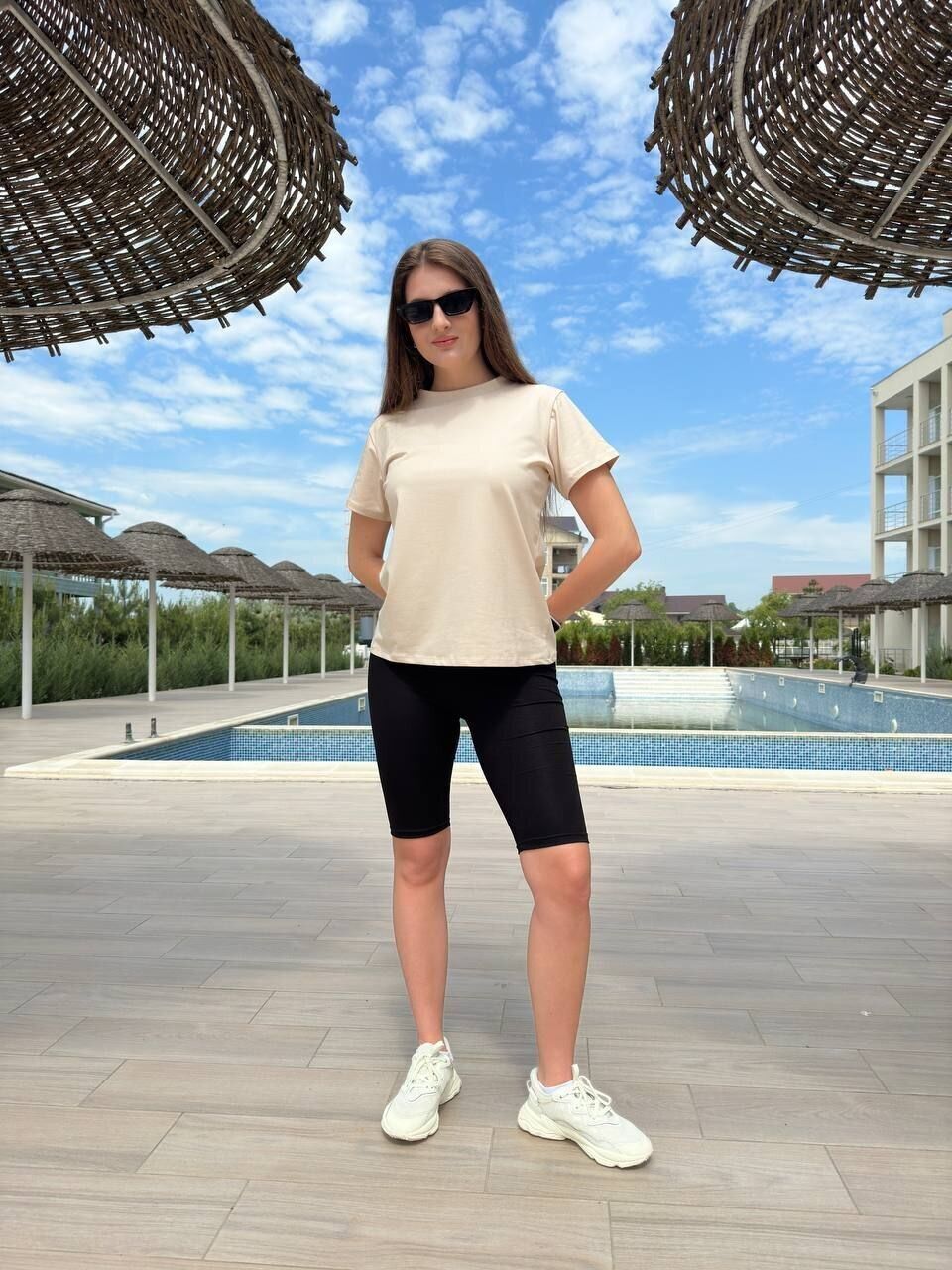 Літній повсякденій костюм з велосипедками фото