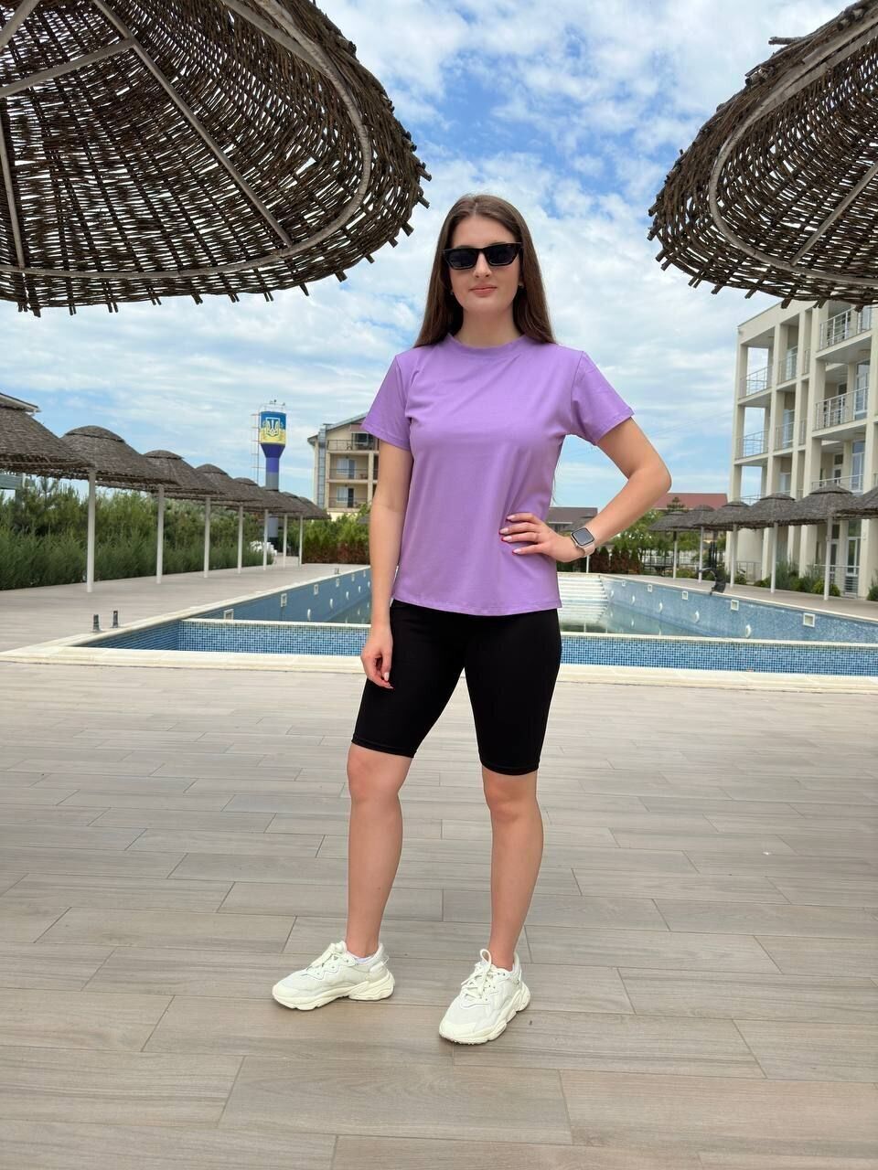 Літній повсякденій костюм з велосипедками фото