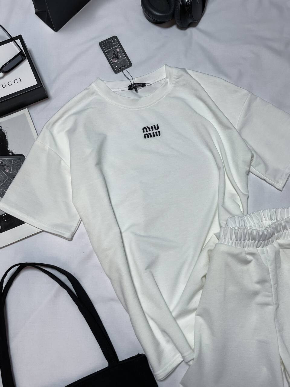 Літній жіночий костюм шорти з футболкою