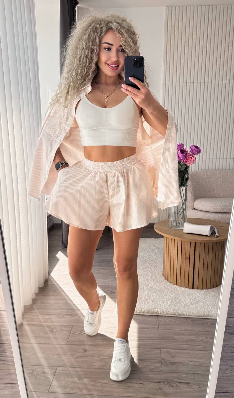 Костюм-двійка вільного крою