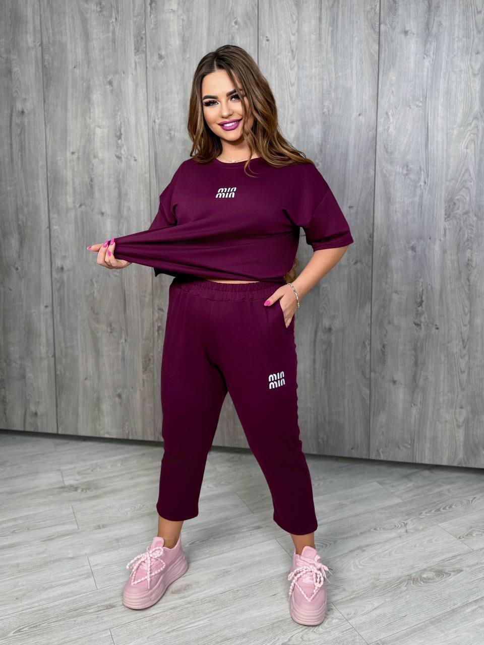 Найкомфортніший вільний костюм на весну -літо з укороченими штанами/бриджами, з якісної двонитки пеньє.