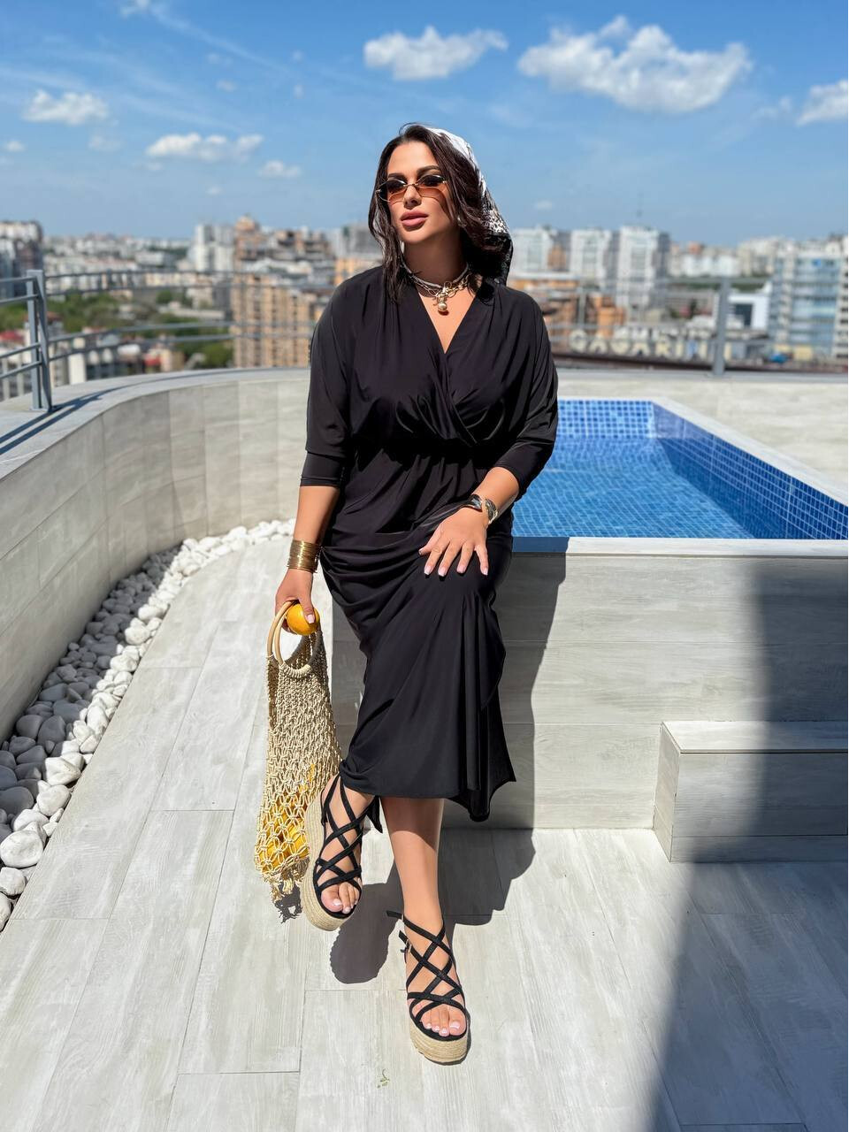 Стильна сучасна сукня з преміум трикотажу