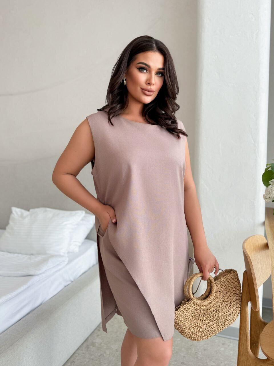 Літній лляний костюм з натуральної тканини 