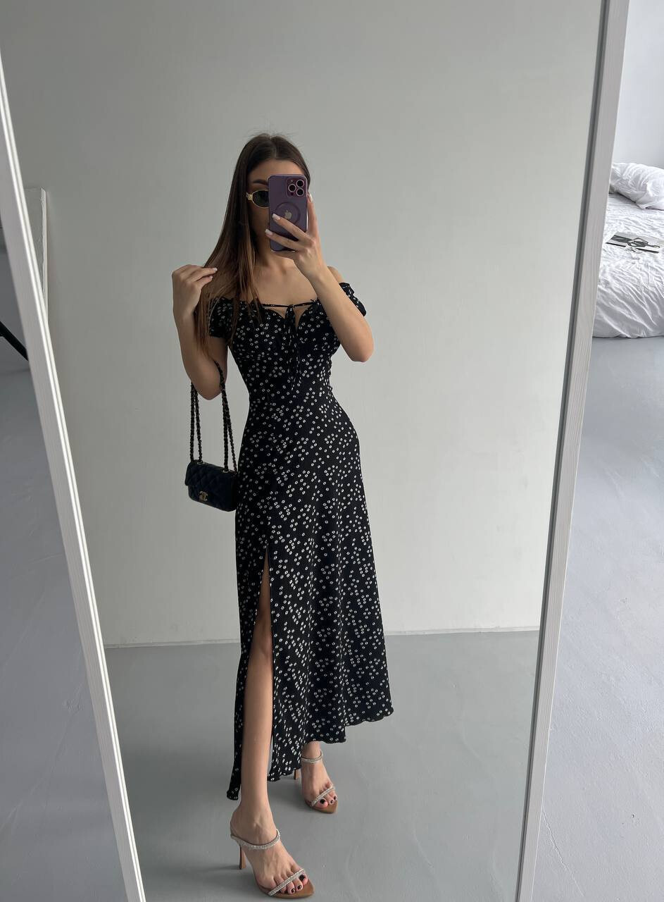 Сукня міді з квітковим принтом на літо