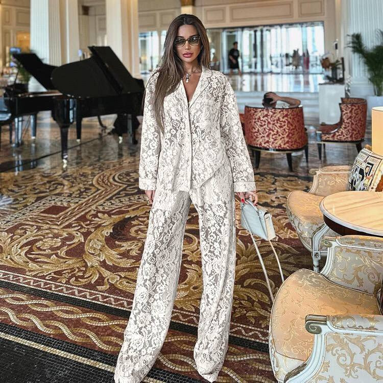 Розкішний комплект з турецького гіпюру у модному піжамному стилі